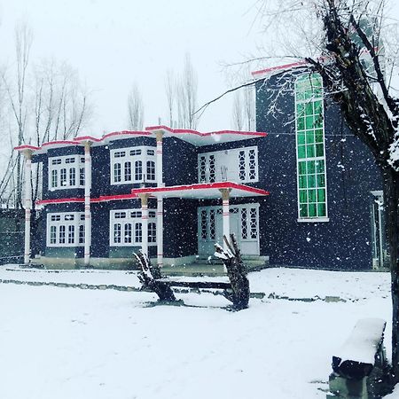 Skardu One Resort And Guest House エクステリア 写真